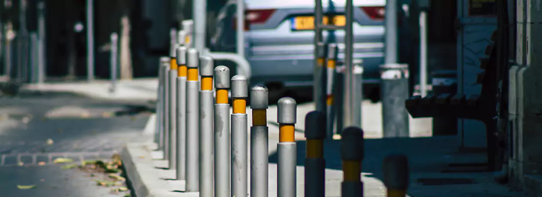 Safe and Convenient Retractable Barrier Column Systems for Properties in Palm Harbor, FL